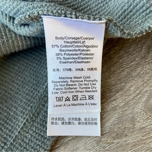 DKNY Ombre Crew Neck Relaxed Sweatshirt - Picture 12 of 14